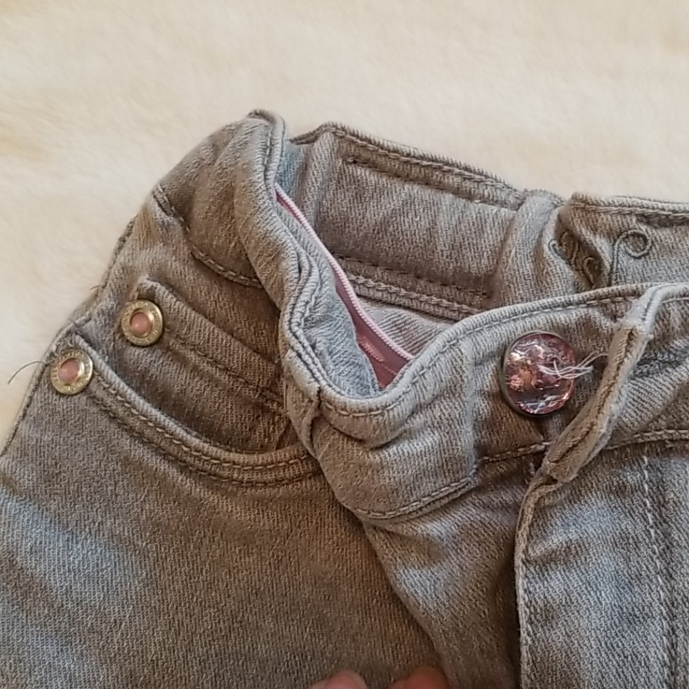 Girl's Light Gray Denim Levi's Pink Sequins Size 4 - Picture 6 of 7